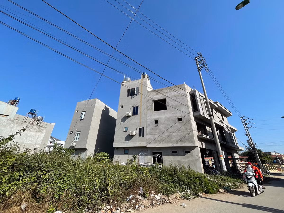 Tiên Lục, Bắc Giang: Nhiều công trình bị tố xây dựng trên đất nông nghiệp - Hình 2 Tien Luc, Bac Giang: Nhieu cong trinh bi to xay dung tren dat nong nghiep-Hinh-2