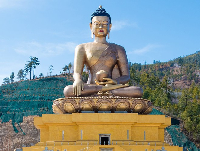 Đến với đất nước hạnh phúc nhất thế giới – Bhutan, du khách không nên bỏ qua một địa điểm hấp dẫn để chiêm ngưỡng tượng Phật ngồi khổng lồ ở quốc gia này.