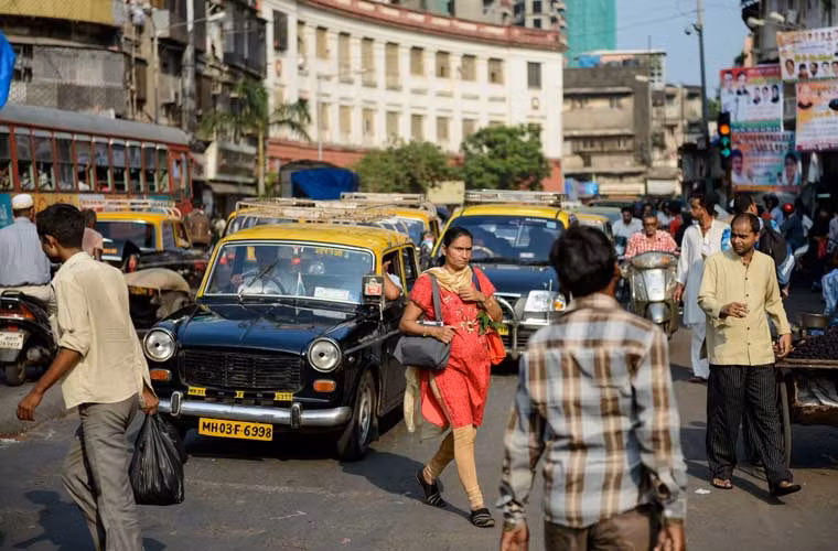 Người Mumbai có từ vựng riêng khá phức tạp với hàng loạt tiếng lóng chỉ sử dụng ở nơi này.