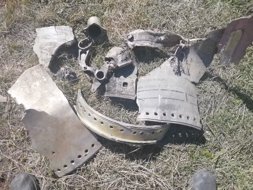 Theo đó tên lửa đánh chặn là 48N6E2 thuộc tổ hợp phòng không tầm xa S-300PMU-2 Favorit.