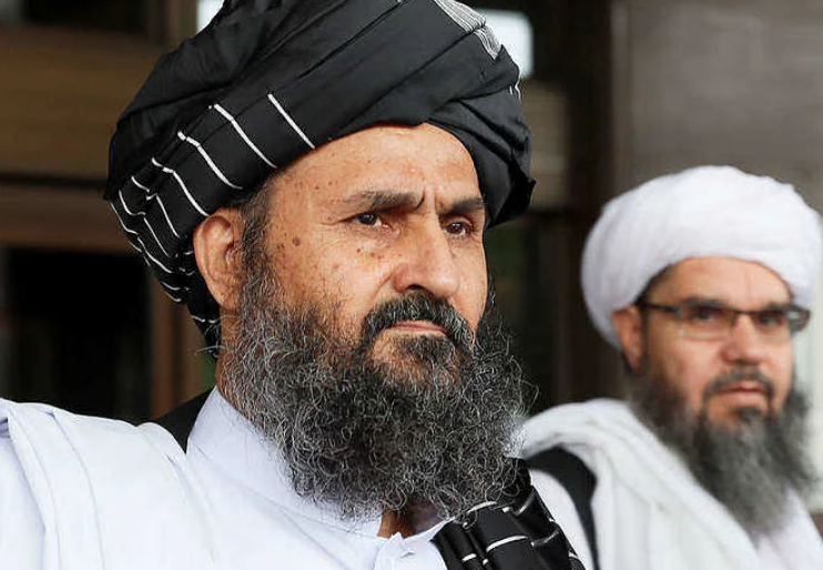 Baradar là người đồng sáng lập Taliban và hiện là thủ lĩnh cấp cao thứ hai của lực lượng này, chỉ sau Haibatullah Akhundzada. Ảnh: FPJ.