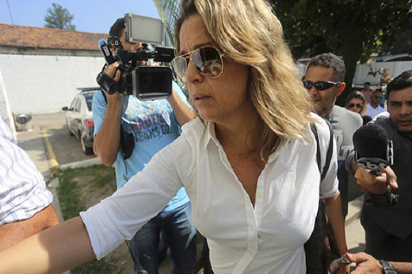 Khi đó, bà Francoise Souza Oliveira ngoại tình với cựu sĩ quan Sergio Gomes và yêu cầu Gomes sát hại ông Kyriakos. Ảnh: IC.