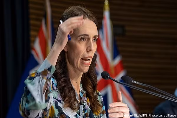 Bien the Delta khien chien luoc “COVID Zero” cua New Zealand pha san?-Hinh-2