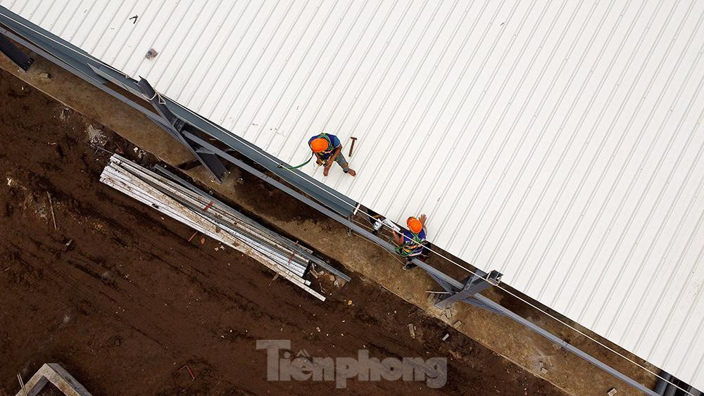 Benh vien da chien lon nhat Ha Noi sau hon 10 ngay xay dung-Hinh-10