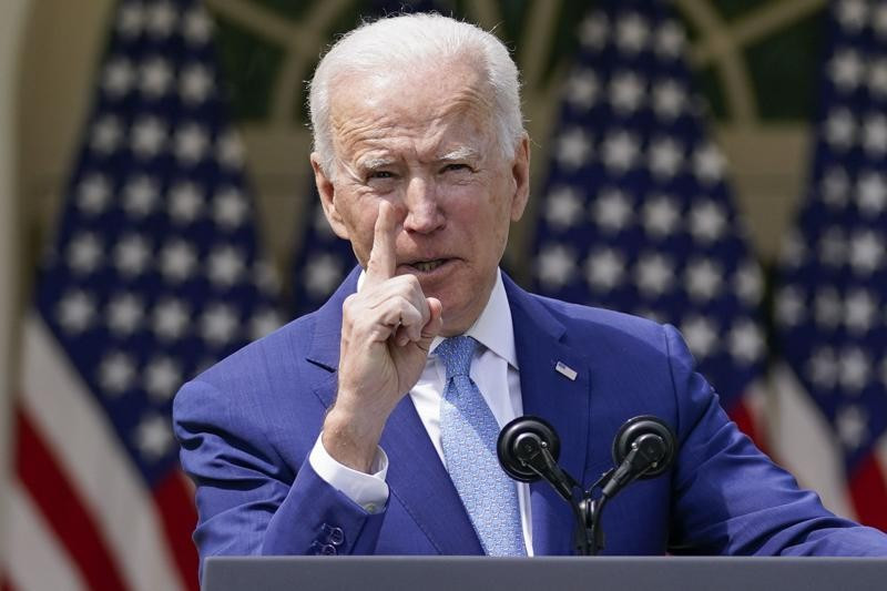 Ông Biden nói thêm rằng thế giới sẽ buộc Taliban phải thực hiện cam kết của họ về việc cho phép những người muốn rời đi có thể đi một cách an toàn. Ảnh: AP.