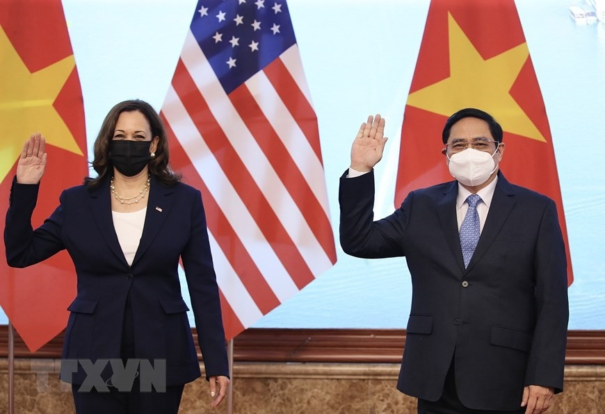 Sau khi kết thúc cuộc gặp với Chủ tịch nước Nguyễn Xuân Phúc, Phó Tổng thống Mỹ Kamala Harris đã có cuộc hội đàm với Thủ tướng Phạm Minh Chính tại Văn phòng Chính phủ. Ảnh: TTXVN.