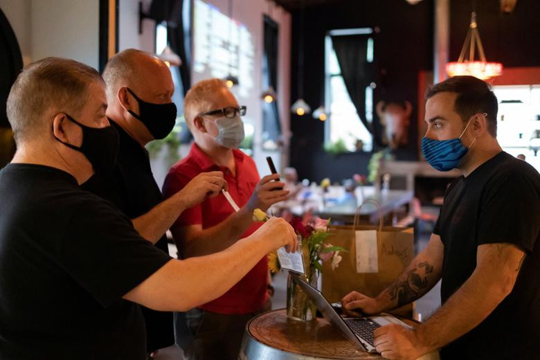 Bien the Delta hoanh hanh My: Soc so ca COVID-19 tang trong 2 tuan-Hinh-12