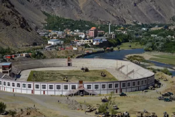 “Dot nhap” thanh tri cuoi cung Taliban chua chiem duoc tai Afghanistan-Hinh-8