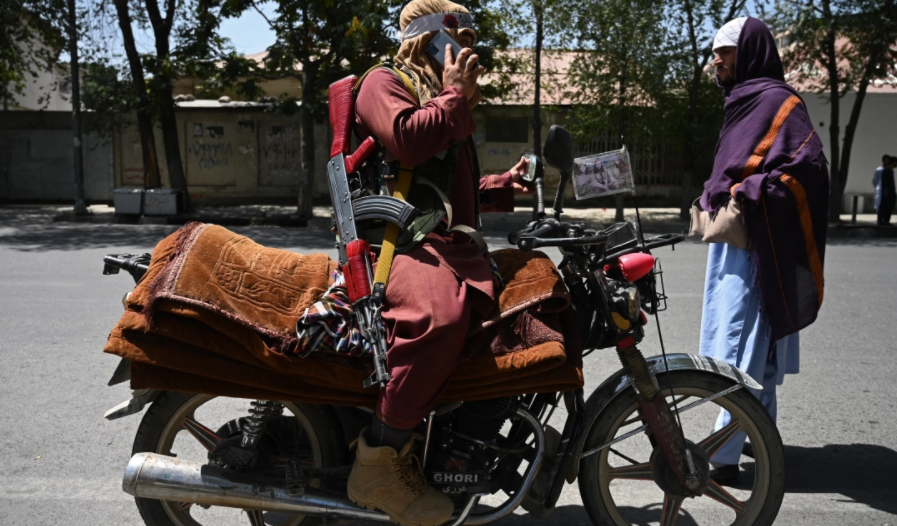 Có thể thấy, các tay súng Taliban xuất hiện nhiều trên đường phố Kabul sau khi lực lượng này kiểm soát thủ đô Afghanistan.