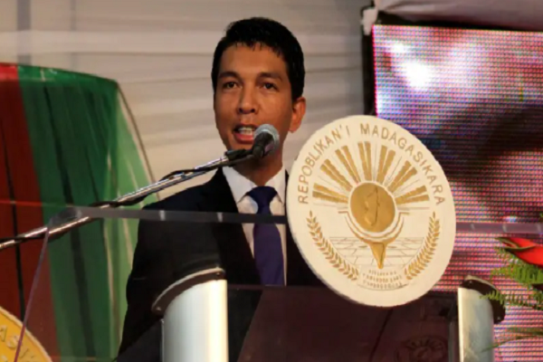 Ông Andry giữ chức Thị trưởng Antananarivo trong khoảng thời gian từ tháng 12/2007 đến tháng 2/2009. Ảnh: Reuters.