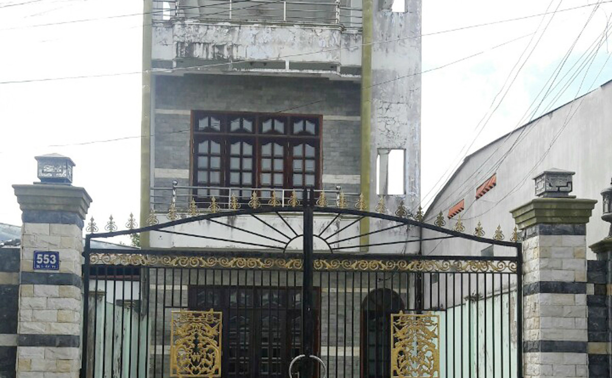 Nha cua chu doanh nghiep Vi Xuyen bi ngan hang yeu cau ban