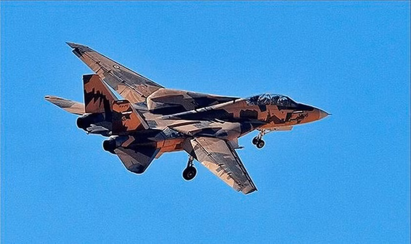 F-14 Tomcat không có khả năng cơ động ấn tượng như F-16, nhưng nó có khả năng ổn định ngang rất tốt đưa nó trở thành một trong những máy bay không chiến đáng sợ trên bầu trời.