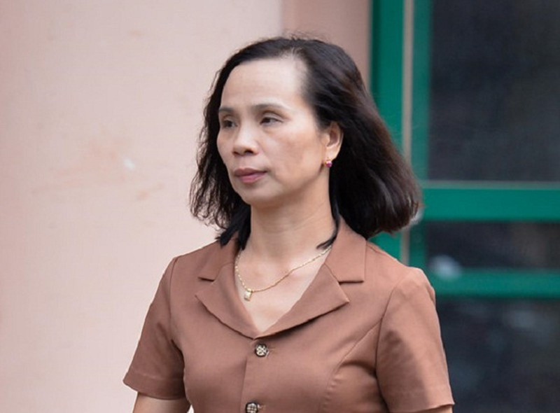 Gian lan thi cu o Ha Giang: Vo bi xem xet xu ly, Chu tich tinh co lien doi?