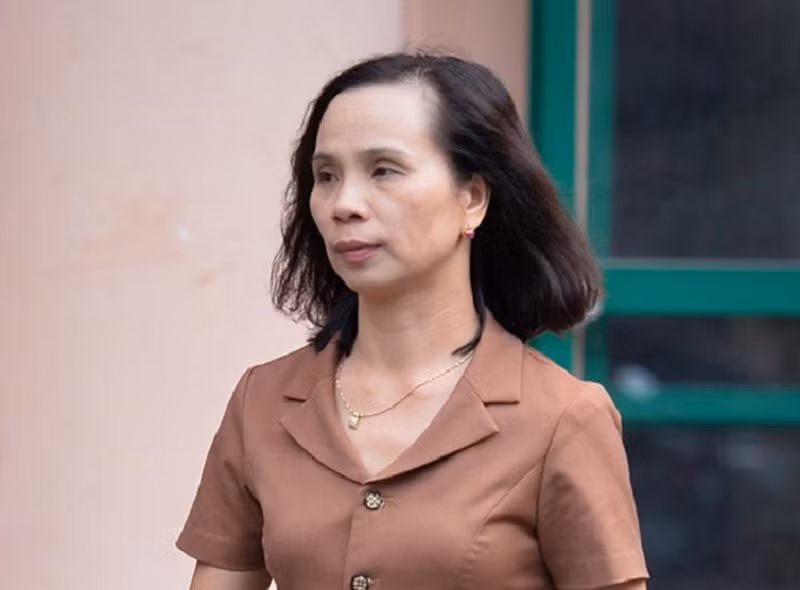 Gian lan thi cu o Ha Giang: Vo bi xem xet xu ly, Chu tich tinh co lien doi?