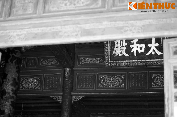 Nội dung các bài thơ mang ý nghĩa cát tường, ca ngợi đất nước văn hiến, hùng cường, ca ngợi non sông gấm vóc, giang sơn thống nhất giang sơn, bờ cõi mở rộng và mong muốn quân vương trị vì tạo nên hòa bình thịnh trị.