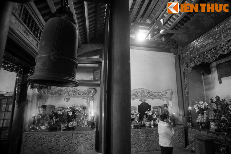 Theo quan niệm dân gian, hiện tường trùng tang xảy ra khi người chết đúng giờ "trùng rơi vào kiếp sát" (Dần, Thân, Tỵ, Hợi). Điều này dẫn đền việc nhiều người trong gia đình sẽ liên tiếp qua đời trong một thời gian ngắn.