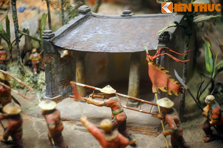 Sau khi đồn Hà Hồi thất thủ 2 ngày trước, đồn Ngọc Hồi đã được tăng viện, với quân số lên đến 30.000 quân tinh nhuệ, hỏa lực mạnh. Ngoài lũy đất, đồn này còn có hàng rào chông sắt, địa lôi, là tiền đồn kiên cố, then chốt trong hệ thống phòng thủ bảo vệ Nam thành Thăng Long của quân Thanh.