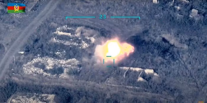 Nếu trước đó Nga đã thử nghiệm khả năng điều khiển một nhóm UAV, thì tại cuộc tập trận Kavkaz-2020 gần đây, quân đội Nga đã học được cách hợp nhất các nhóm khác nhau ở cách xa nhau hàng nghìn km vào một hệ thống điều khiển duy nhất.