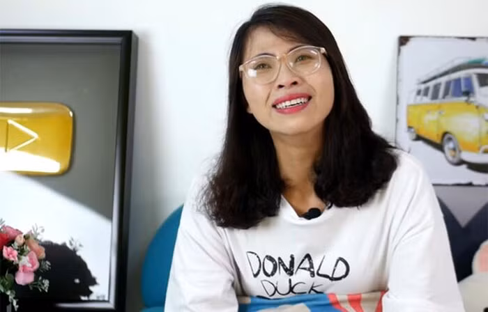 Dang clip “bien hinh” mat moc, Chi Pu bi so sanh voi Youtuber Tho Nguyen-Hinh-10