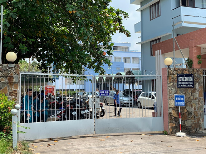 Vu no trong Cuc thue Binh Duong: Luc luong nghiep vu quan doi den hien truong-Hinh-4