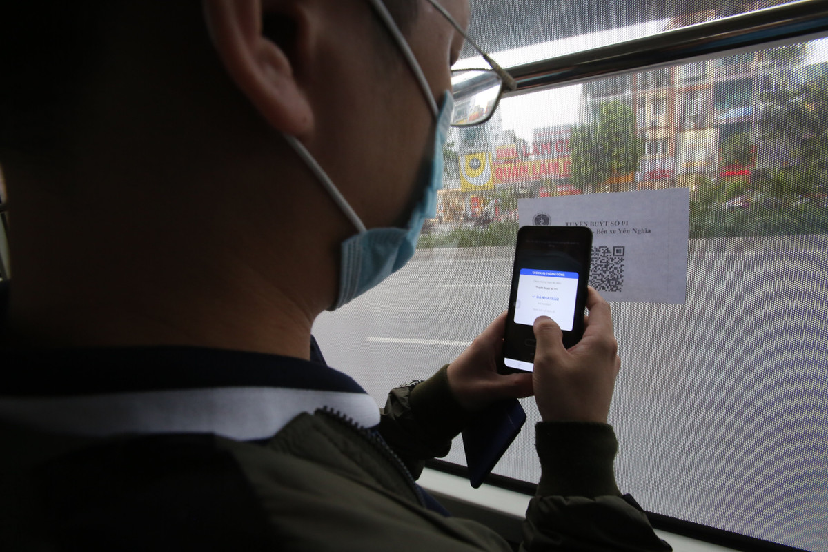 Sở Giao thông Vận tải Hà Nội đã yêu cầu các đơn vị kinh doanh vận tải phải xây dựng kế hoạch phòng chống COVID-19 khi đi vào hoạt động.