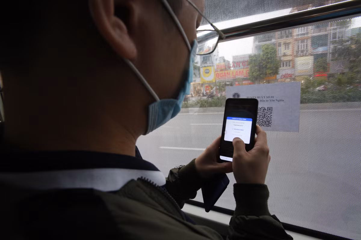 Sở Giao thông Vận tải Hà Nội đã yêu cầu các đơn vị kinh doanh vận tải phải xây dựng kế hoạch phòng chống COVID-19 khi đi vào hoạt động.