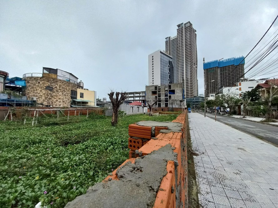 Đại gia báo mất 5 sổ đỏ, lộ ủy quyền cho Vũ 'nhôm' Dai gia bao mat 5 so do, lo uy quyen cho Vu 'nhom'