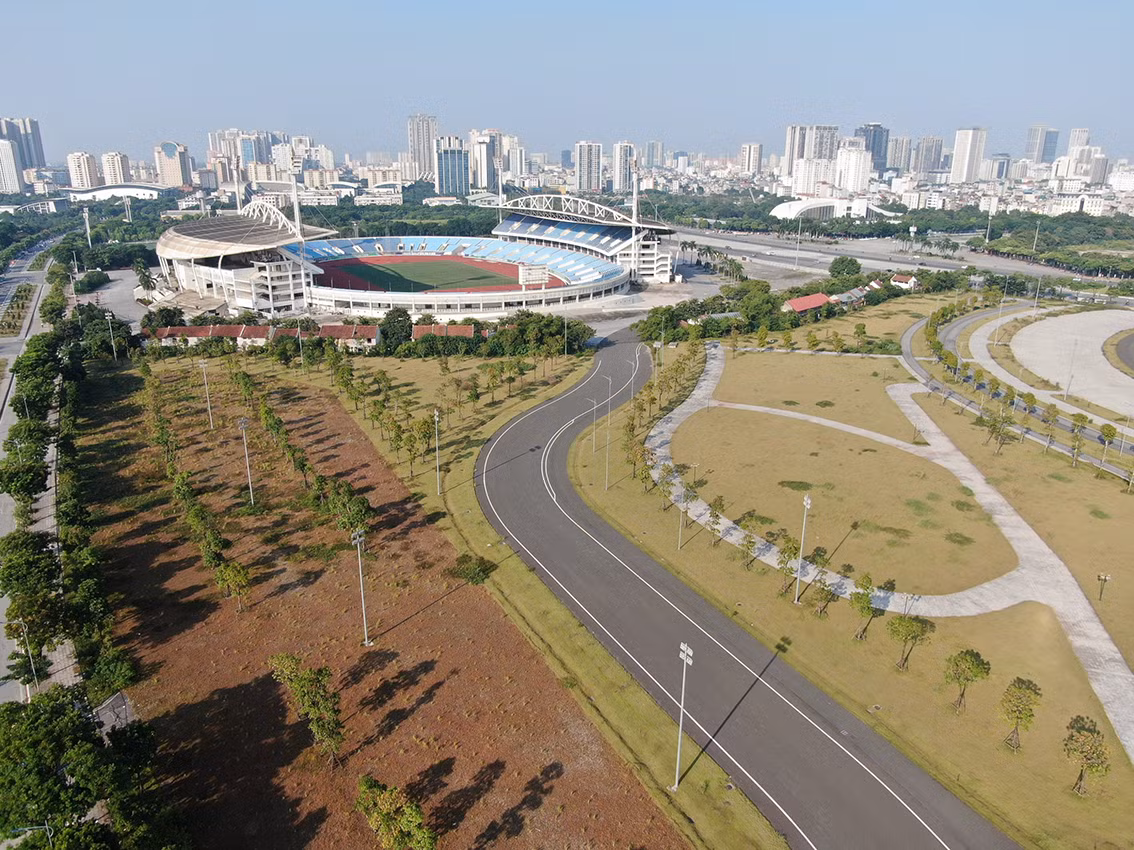 Đường đua F1 được khởi công từ ngày 20/3/2019, có tổng chiều dài 5.607km với 22 góc cua.