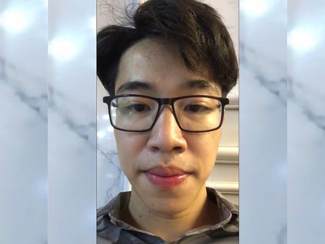  Bị tống tiền khi gửi ảnh nhạy cảm cho bạn trai: Lã Đức Duy (21 tuổi, quê Nam Định) đã dùng hình ảnh nhạy cảm của chị N.N.N (24 tuổi, ở quận 1, TP HCM) gây áp lực, buộc phải đưa tiền nếu không sẽ tung lên mạng xã hội. Trong đó, hai ngày đầu tháng 3, chị N. đưa 23 triệu đồng, Duy tiếp tục yêu cầu chị N. đưa thêm 20 triệu đồng vào thời điển khác thì bị Công an bắt giữ. Ngày 15/3, Công an Công an quận 1 đã khởi tố bị can Duy về tội cưỡng đoạt tài sản.