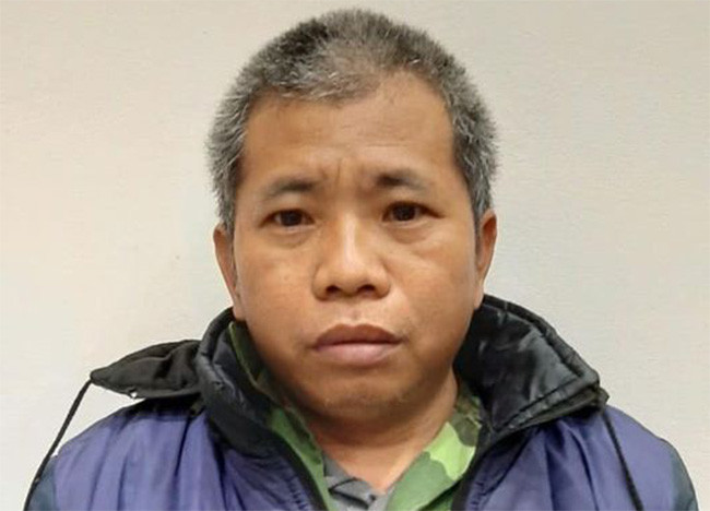 Bi lam phien khi dang ngu, nguoi dan ong chem ban nhap vien