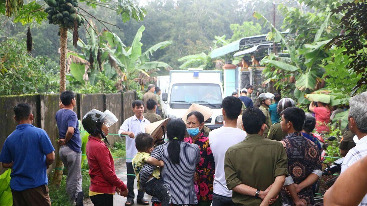 Sau khi phi tang các nạn nhân, nhóm của Hà để hai thùng bê tông trong phòng, đóng cửa rồi cùng nhau rời khỏi nhà đến thuê một khách sạn tại TP Thủ Dầu Một (Bình Dương). Ngày 15/5/2019, ông Nguyễn Minh Vương đến dọn nhà theo thỏa thuận với khách thuê mới phát hiện 2 thùng nhựa bê tông chứa thi thể bên trong nên báo công an. 