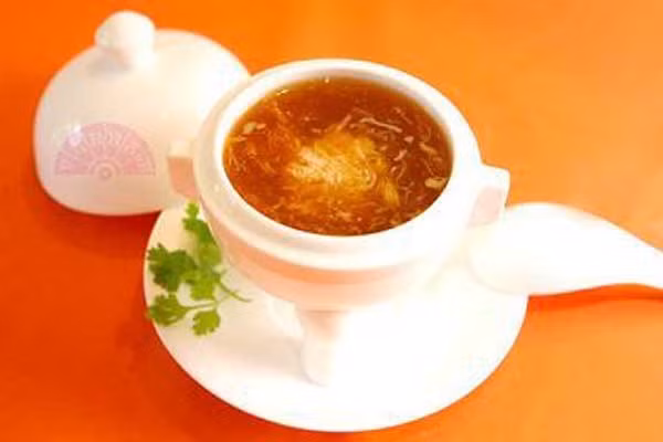 Vi sao Yen sao Nhat Minh bi Cuc An toan Thuc pham phat?-Hinh-3