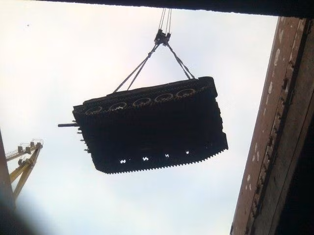 Cuộc hành trình không được tiết lộ đích đến.