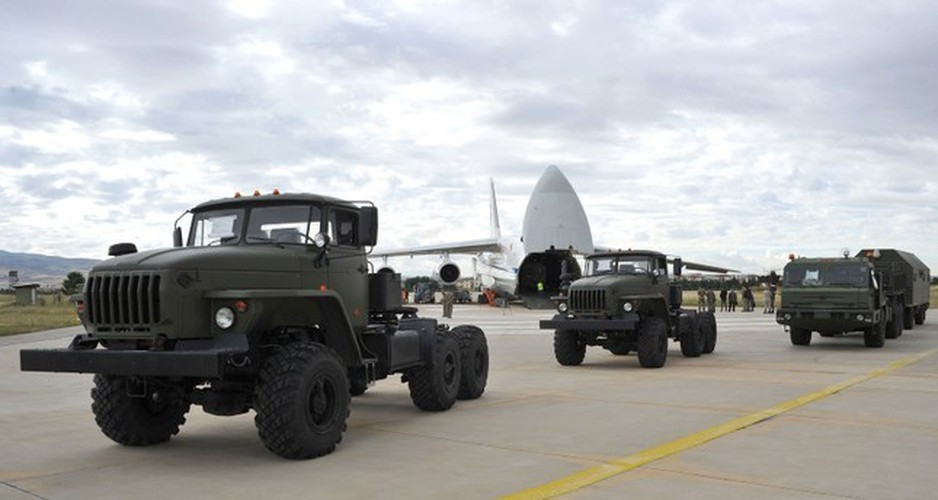 Trước tình hình trên, các chuyên gia quân sự tin rằng trong thực tế, Ankara đã vận hành hệ thống phòng không kiêm phòng thủ tên lửa tiên tiến này.