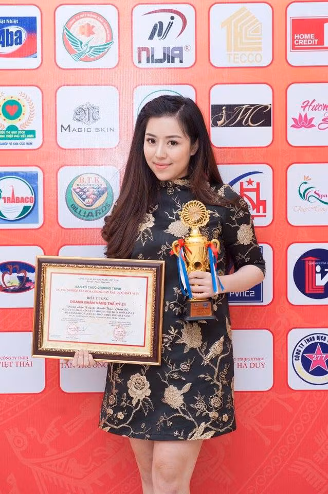 Hiện nay, Minh Châu không chỉ có được một hệ thống trung tâm spa làm đẹp, kinh doanh mỹ phẩm, đồng sở hữu với hot girl Vi Thỏ Lala khá lớn, làm ăn phát đạt... cô còn là một nữ giám đốc tài năng, thành đạt, nhiều lần được mời tham dự các hội nghị, diễn đàn lớn dành cho các doanh nhân trẻ, nhận nhiều giải thưởng và có dịp được gặp gỡ với nhiều vị nguyên thủ quốc gia. Bản thân Minh Châu cảm thấy vui, tự hào bởi những gì mình đã gây dựng được trong suốt thời gian qua.