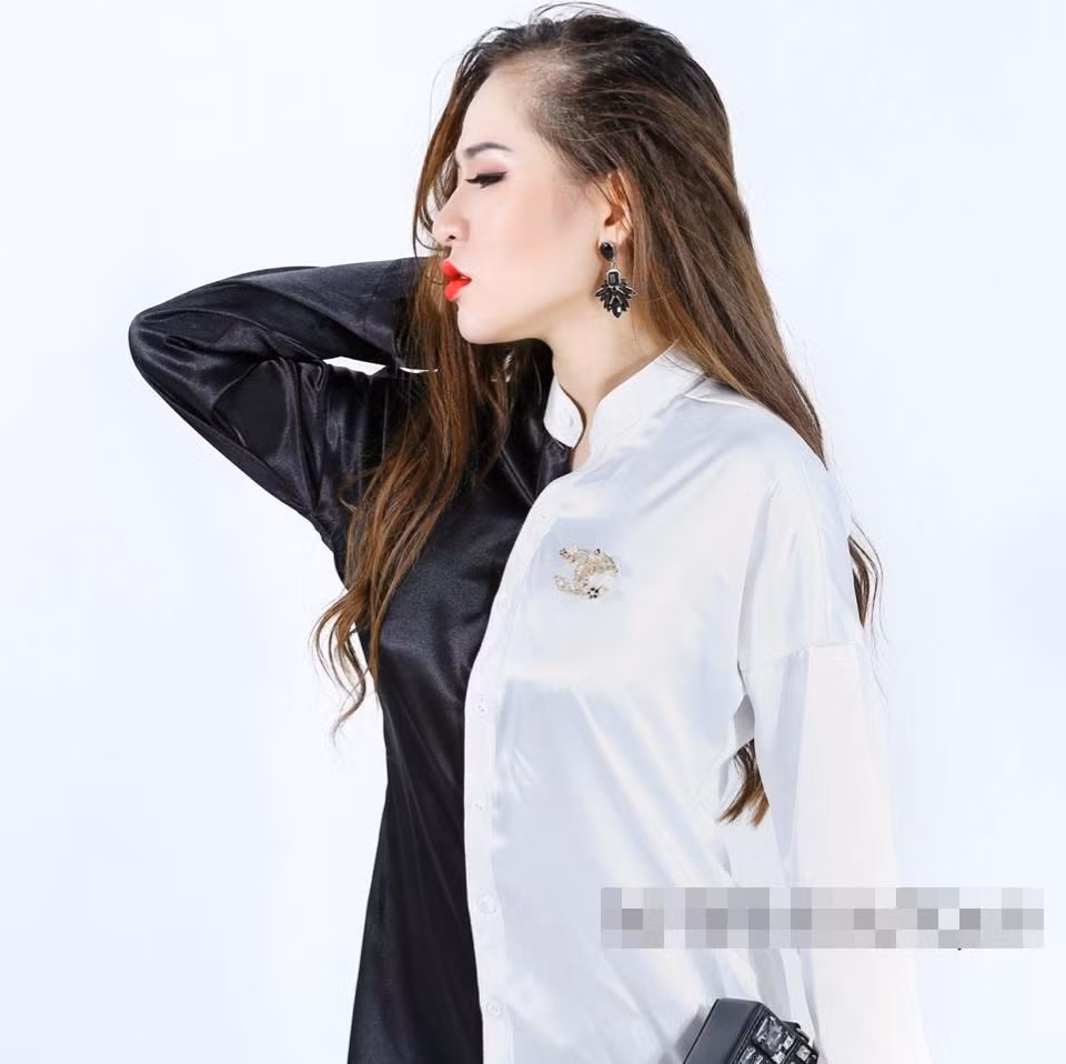 Ngoài kinh doanh các mặt hàng như túi xách, giày dép hàng hiệu... với vốn hiểu biết khá sâu rộng về thời trang cùng với kinh nghiệm của mình, Oanh Na còn kinh doanh cả hàng thời trang thiết kế và cũng đã thêm những cửa hàng ở Buôn Ma Thuột và miền Bắc là ở Hải Phòng.