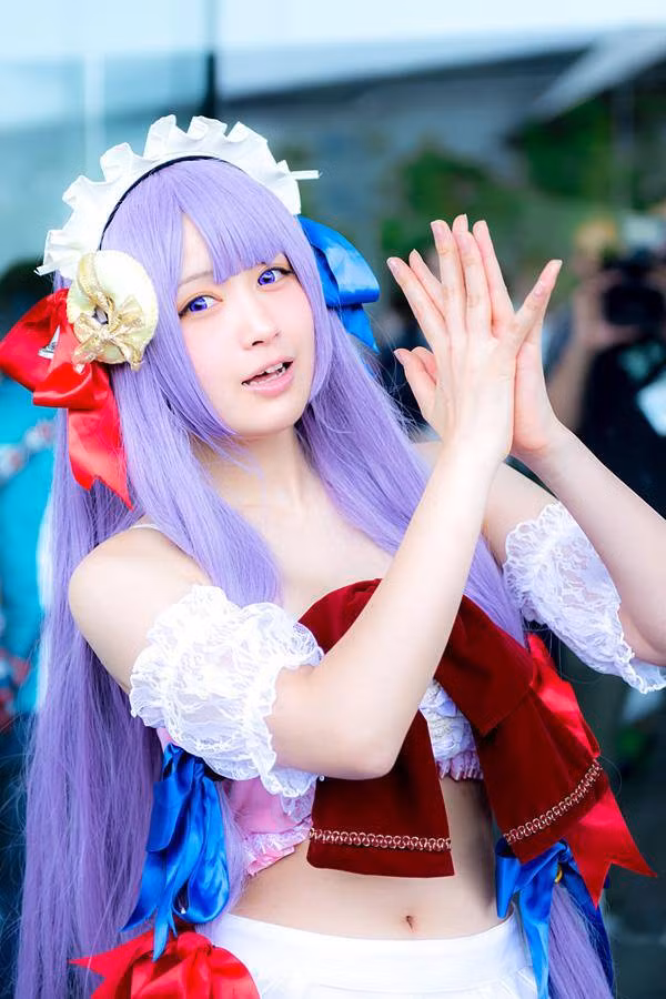 Con đường sự nghiệp của Nekomu Otogi đang thực sự rất rộng mở, cô có thể chuyển sang làm người mẫu, diễn viên hay thậm chí tham gia vào các gameshow truyền hình. Tuy nhiên khi mang thai, sự nghiệp của cô sẽ buộc phải dang dở.