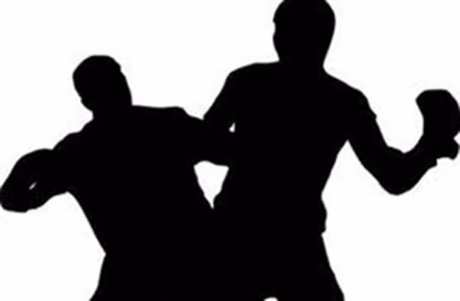 Kết quả điều tra cho thấy, ngày xảy ra vụ việc, T. đi học rồi về nhà bình thường, không xảy ra va chạm với ai. Như vậy, việc T. gặp nạn dù ở hình thức nào cũng chắc chắn diễn ra trong căn nhà của người cậu ruột. T. là đứa trẻ khá ngoan ngoãn, học hành cố gắng và tuyệt nhiên không mâu thuẫn với ai. (Ảnh minh họa, nguồn ảnh Internet) 