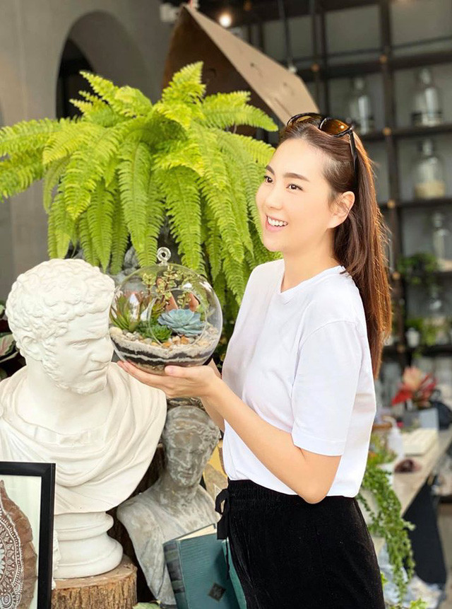 BTV Mai Ngoc bat ngo cat toc ngan de thu xem 