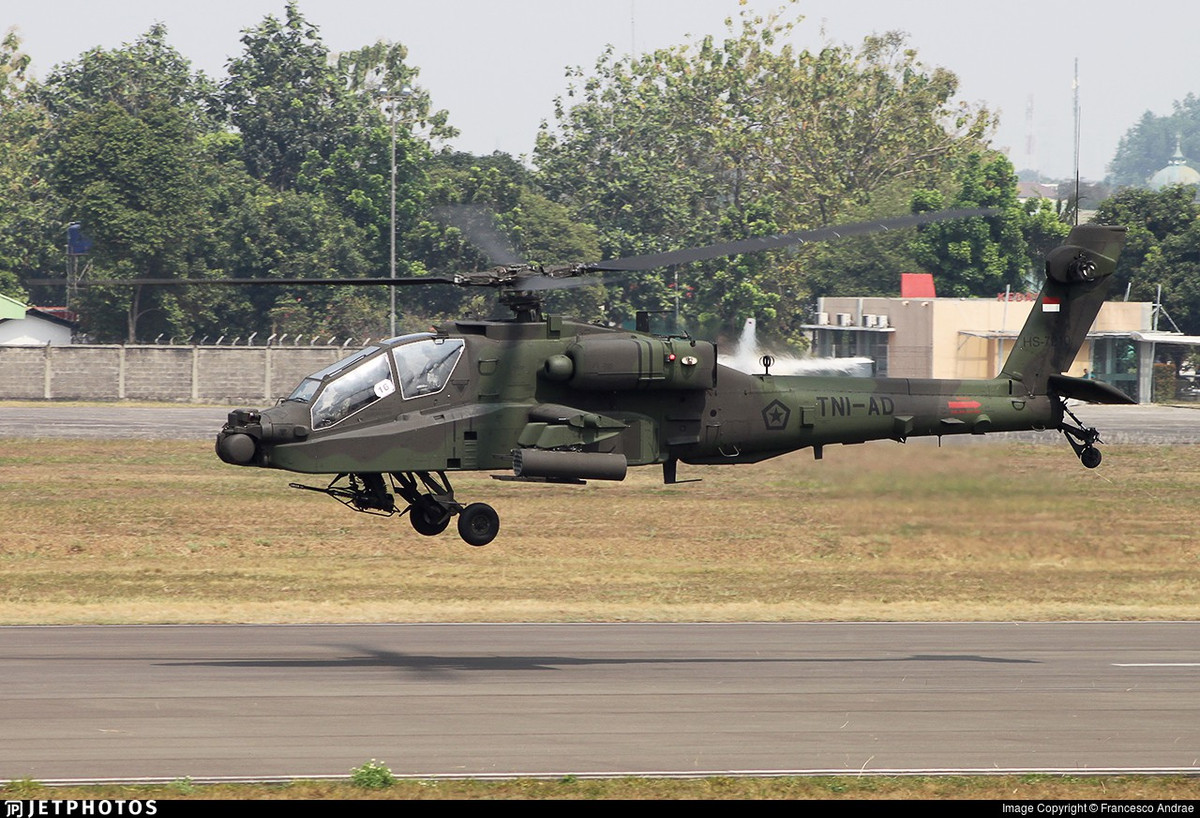 Chúng được đưa vào biên chế từ năm 1986 để thay thế những chiếc trực thăng tấn công AH-1 Corba.