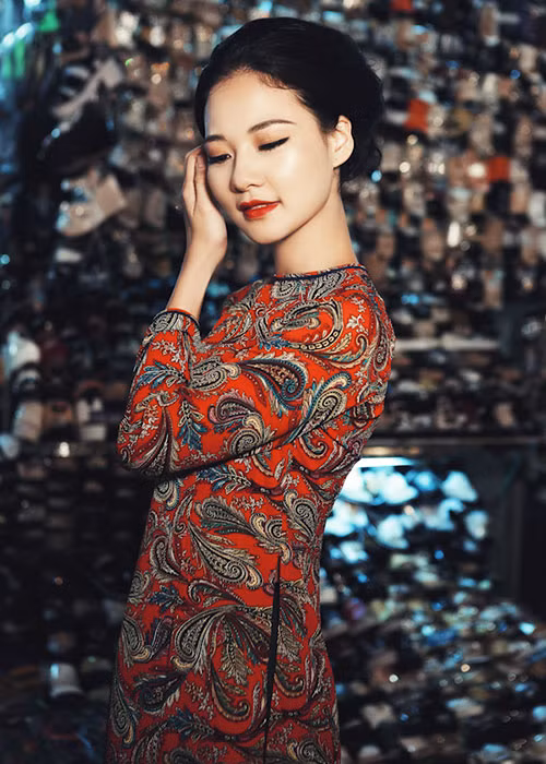 Hiện người đẹp đang có cuộc sống bình yên bên chồng và cô con gái nhỏ.