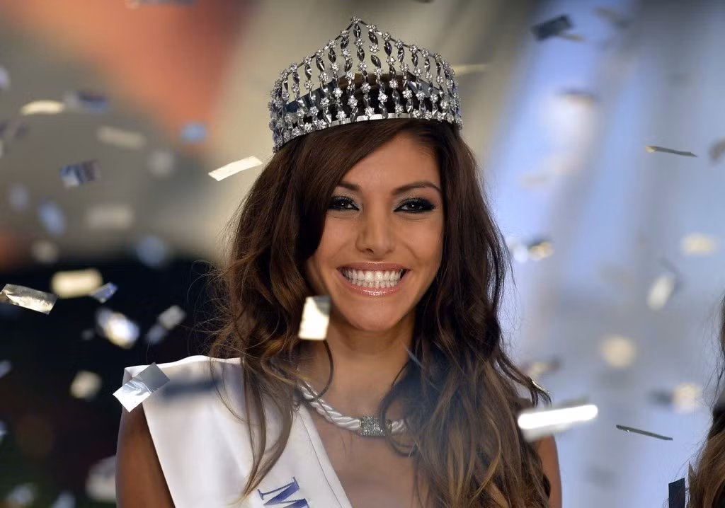 Tu vu Nguyen Thi Thanh di thi chui: Dep nhan tao da sao?-Hinh-6