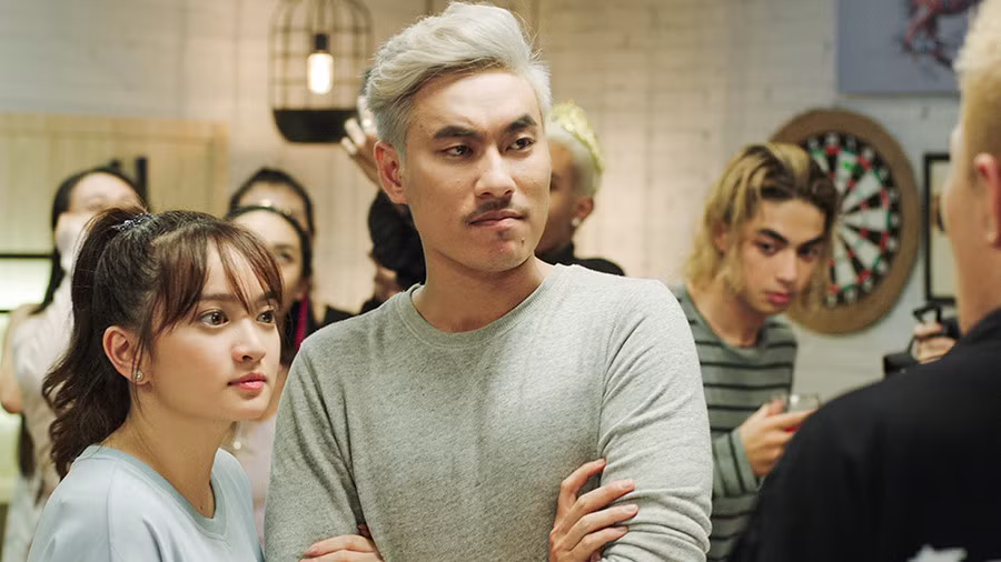 Kiều Minh Tuấn tham gia một số phim nhưng mãi tới Em chưa 18 chàng diễn viên trẻ này mới thực sự tạo chú ý. Sự thành công của bộ phim đã đưa tên tuổi của Kiều Minh Tuấn trở thành cái tên hot phòng vé. (Ảnh: Vietnamnet)