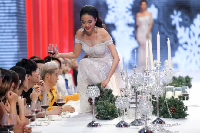 Will noi gi khi bi danh gia thieu chuyen mon cham The Face-Hinh-5