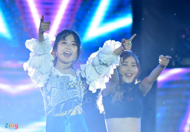 Nữ ca sĩ N.CA mang đến những giai điệu ngọt ngào, dễ thương qua ca khúc Vanilla Shake, Coming Soon.