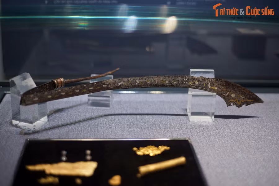 Can canh thanh dao co tinh xao nhat Viet Nam duoc tim thay o Ha Noi