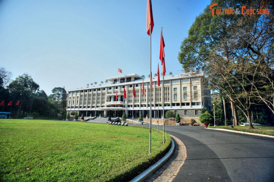 Top 14 di tich lich su hut khach nhat TP HCM