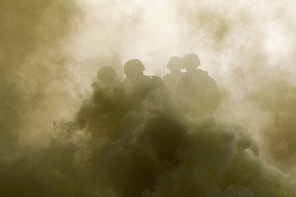 Tuy nhiên, mùa đông khắc nghiệt qua đi, mùa xuân ấm áp lại đến mà họ vẫn chưa trở về nhà. Chính phủ Liên Xô khi đó đã điều động một chiếc trực thăng để rà quét khu vực, tìm kiếm những người mất tích trên đảo Barsa-Kelmes.