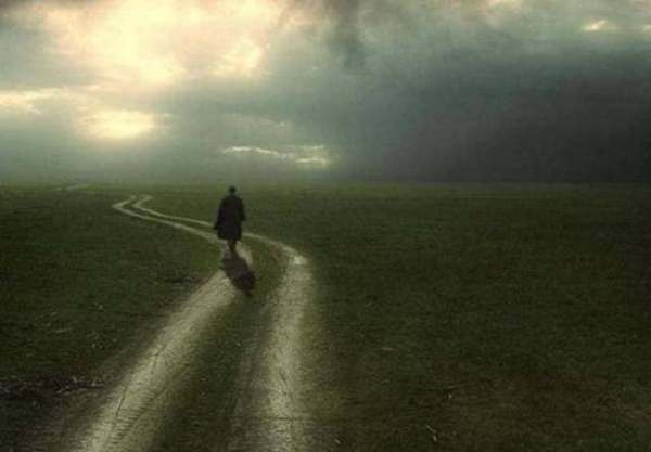 Nhờ những tiến bộ của y học hiện đại, các bác sĩ có khả năng hồi sinh những người đang trong giai đoạn đầu của cái chết - hiện tượng được đặt tên là trải nghiệm cận kề cái chết (NDE).