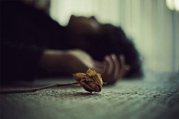 Vì vậy điều này tương đương với "ý thức thoáng qua" của con người khi chết. Tuy nhiên, do quá trình này diễn ra rất ngắn nên không thể bảo tồn được, đồng thời con người cũng không có biểu hiện ngôn ngữ hay hình thể gì lúc này nên chúng ta không biết.